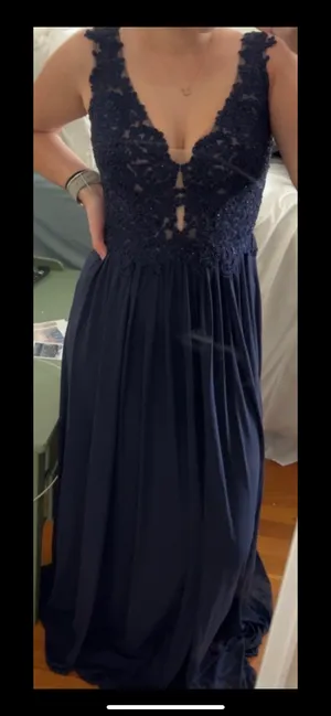 Sherri Hill Prom Dress thumbnail 6
