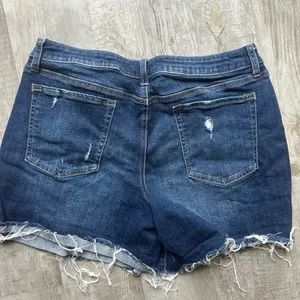 Maurices Size 16 Women’s Distressed Denim Shorts thumbnail 3