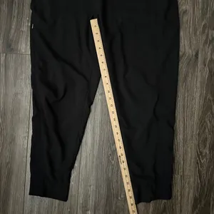 Patagonia Women’s Light and Lined Studio Pants size Large thumbnail 2