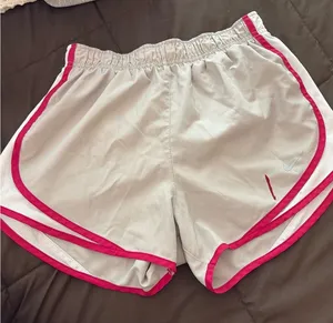Nike shorts thumbnail 1