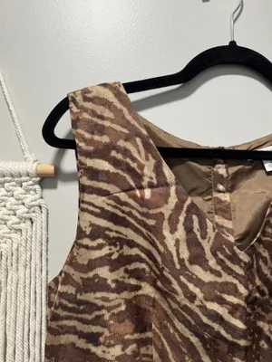 NWOT Banana Republic Brown Zebra V Neck Dress thumbnail 3