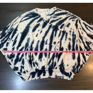 Young Fabulous Broke Sweatshirt Women's Small Tie Dye Stretch Soft Oversize‎ thumbnail 8