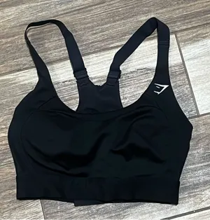 Gymshark black sports bra xs thumbnail 1
