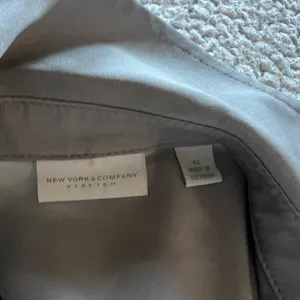 Elegant Gray Women's Dress Size XS thumbnail 3