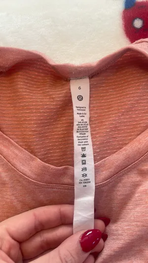 Lululemon Long Sleeve Swiftly Tech thumbnail 4