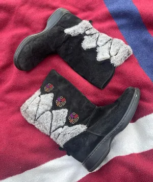 Dansko Fyodora black suede boots Womens winter snow boot 41 faux fur Women’s 41 thumbnail 1