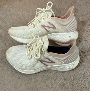 New Balance Roav thumbnail 4