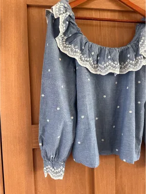 Sézane Embroidered Francesca Blouse Blue Chambray Women’s size 36 US 4 Small thumbnail 2