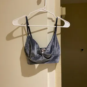 Victoria's Secret velvet Set thumbnail 3