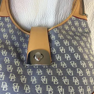 Vintage Dooney & Bourke Baby Blue Signature Crescent Hobo Shoulder Bag Y2K Purse thumbnail 2