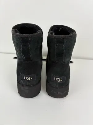 UGG Women's Kristin Boot Black  Size 8 Style 1012497 thumbnail 4