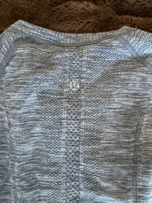 Lululemon Swiftly Long Sleeve Tech thumbnail 4