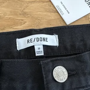 Re Done - 70's Stovepipe Jeans in Black - NWT thumbnail 2