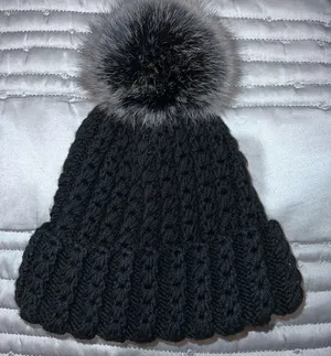 🌟 🧶 Handmade Unisex Black Knitted Beanie Winter Hat thumbnail 1