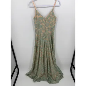 Speechless Maxi Women Size 3 Sage Green Embroidered‎ Lace V-Neck Formal Gown thumbnail 3