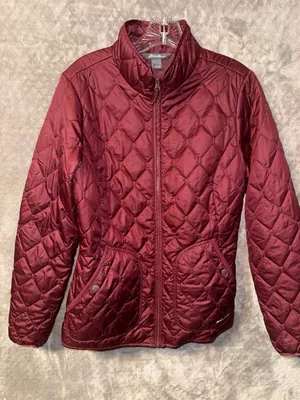 Eddie Bauer Women's Quilted Lightweight Zip-Up Jacket in Burgundy thumbnail 6