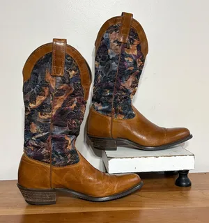 Capezio Womens Leather Floral Tapestry Western Cowboy Boots Cognac Brown Size 7 thumbnail 1