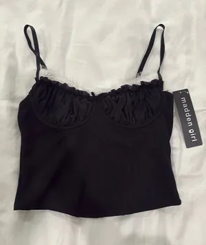 Madden girl black top  thumbnail 1