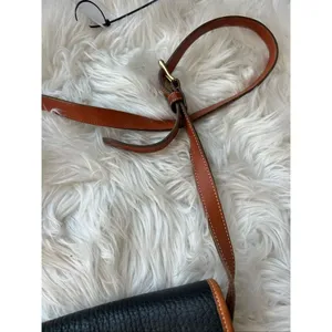 DOONEY & BOURKE Black Leather Crossbody Purse Bag (C-035) messenger bag Y2K thumbnail 2