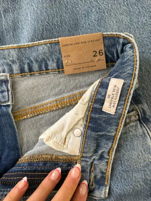 Jordyn PacSun Low-Rise Straight Jeans thumbnail 2