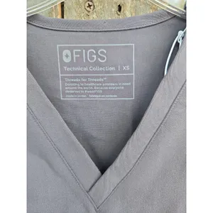 Figs Catarina One Pocket Scrub Top - Womens size XS NWT thumbnail 2