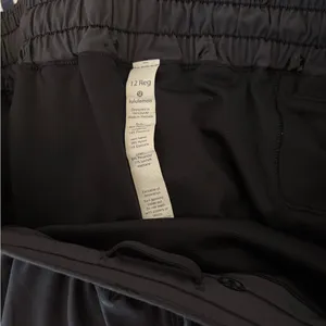 Lululemon Athletica Logo Hotty Hot Shorts thumbnail 7