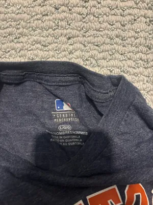 Genuine Merchandise Astros T shirt thumbnail 2