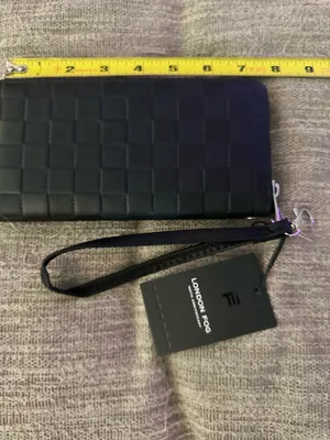London Fog Dakota Single Zip Wallet/wristlet thumbnail 2