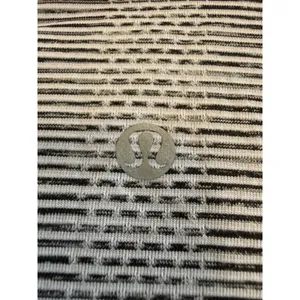 Lululemon Swiftly Tech Short Sleeve Crew Shirt‎ 4 Grey Black Striped Slim Fit thumbnail 5