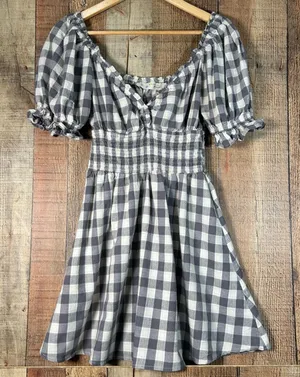 Her Entire Name Says Grace Gray White Gingham Smocked Milkmaid Mini Dress S Puff thumbnail 1