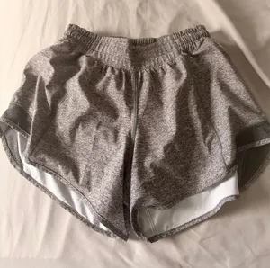 Lululemon Shorts Hotty Hot 2.5" thumbnail 1