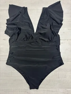 Plus Size Tummy Control Swimsuit Full Coverage Retro Ruffle Swimwear thumbnail 1