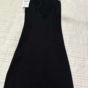Zara Elegant Black Mini Dress thumbnail 5