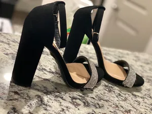 Black Heels With rhinestones Size 6.5 thumbnail 6