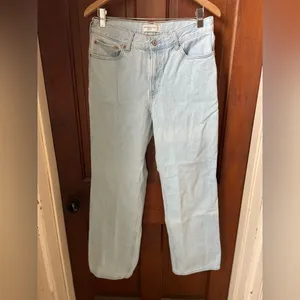 Abercrombie & Fitch women's 6R / 28 high rise loose jeans thumbnail 2