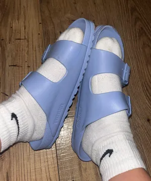 Birkenstock thumbnail 1