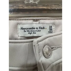 Abercrombie & Fitch NWT High Rise 90s Relax Jean denim&faux leather sz 34 (18R) thumbnail 4