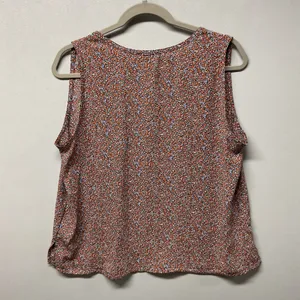 LOFT Women Sleeveless Blouse Orange Blue Ditsy Floral Split Neck Top Size Medium thumbnail 3