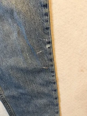 Levi's Premium 80s Mom Jeans High Rise Light Wash Size 25 thumbnail 4