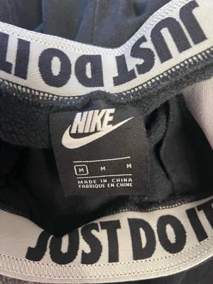 Nike Sweatpants thumbnail 3