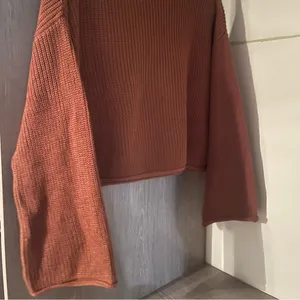 Like New Wild Fable sweater thumbnail 5