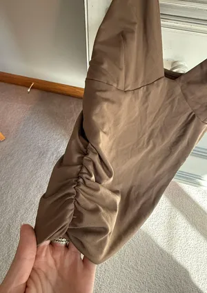 Amazon Going Out Top thumbnail 2