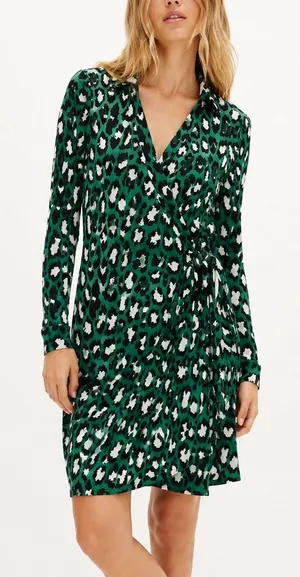 Diane Von Furstenberg 100% Silk Leopard Green Dress thumbnail 1