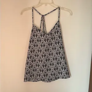 Abercrombie & Fitch Black White Geometric Print Tank Small Strappy Back Detail thumbnail 3