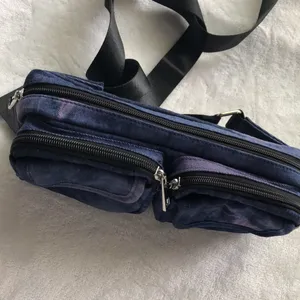Forever21 hand/shoulder/waist Fanny bag thumbnail 4