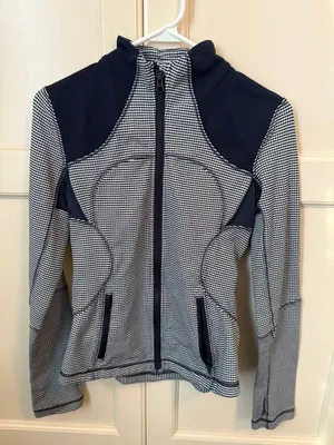 Lululemon Define Jacket thumbnail 1