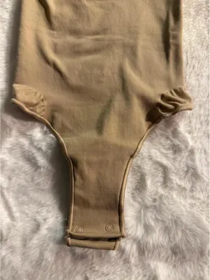 SKIMS Underbust Shaping Bodysuit Thong Clay Small New thumbnail 3