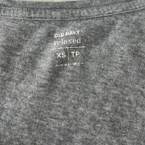 Old Navy‎ Grey Relaxed Long Sleeve Top Sz XS thumbnail 3