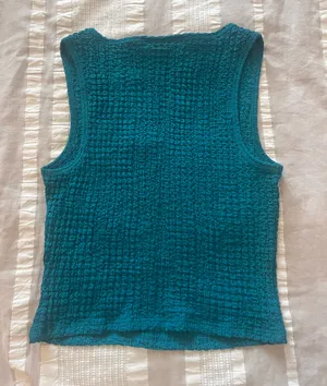 Textured Old Navy Tank thumbnail 2