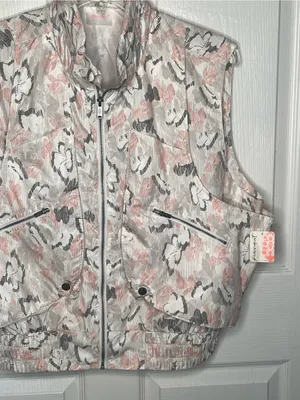 Free People Movement Off The Grid Sz L Utility Vest Ivory Floral Hooded NWT thumbnail 5